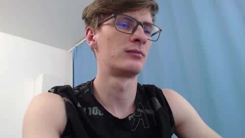 Ray Booy  online show from 11/11/25, 04:07