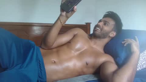 eyan online show from 01/17/25, 05:00