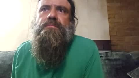 Snapshot of raybob252000 chatting on 09/16/25, 02:23 raybob252000 online show from 09/16/25, 02:23