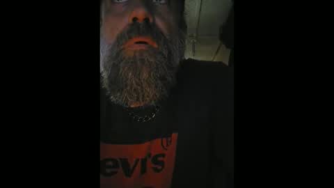 Snapshot of raybob252000 chatting on 10/16/25, 11:17 raybob252000 online show from 10/16/25, 11:17