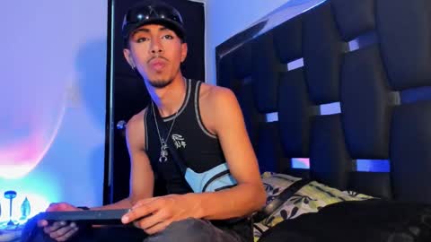 Rayn online show from 09/30/25, 06:07