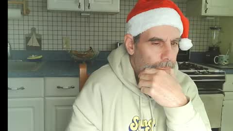 Snapshot of raylene4u2 chatting on 12/15/25, 08:13 Ray online show from 12/15/25, 08:13