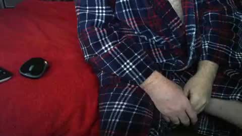 Snapshot of raymondo1964 chatting on 12/03/25, 10:52 raymondo1964 online show from 12/03/25, 10:52