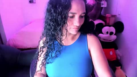 Snapshot of rayza_mature_ chatting on 02/07/26, 03:05 Danna online show from 02/07/26, 03:05