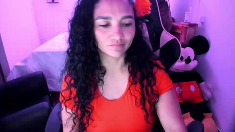 Snapshot of rayza_mature_ chatting on 03/10/26, 03:28 Danna online show from 03/10/26, 03:28