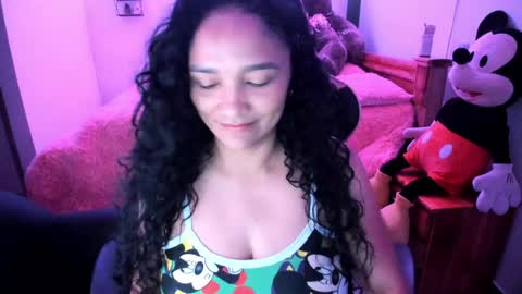 Snapshot of rayza_mature_ chatting on 04/13/26, 02:55 Danna online show from 04/13/26, 02:55