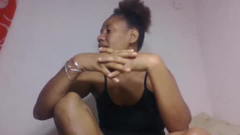 razanastine online show from 12/18/25, 08:31