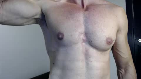 razorramon13 online show from 01/11/25, 05:40