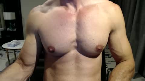 razorramon13 online show from 01/19/25, 03:21