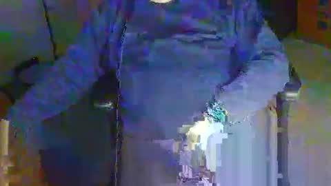 Snapshot of rb69er chatting on 06/04/26, 07:31 rb69er online show from 06/04/26, 07:31