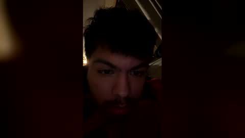 rcarrillomp3 online show from 12/17/25, 04:07