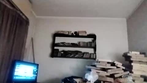 rdcervetto81 online show from 12/13/25, 11:43