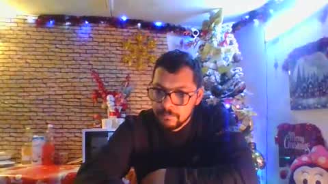 real_coupl3 online show from 12/14/25, 06:41
