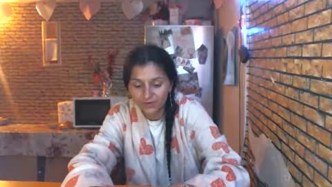 real_coupl3 online show from 05/30/26, 07:44
