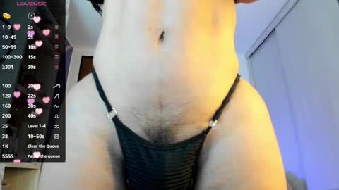 Emilly Andrea online show from 11/12/25, 11:36