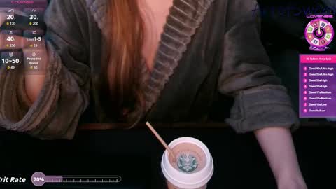 Snapshot of realartofslut chatting on 10/28/25, 08:00 realartofslut online show from 10/28/25, 08:00