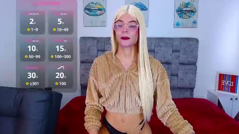 Snapshot of realbadbxtch_ chatting on 06/11/26, 07:12 realbadbxtch_ online show from 06/11/26, 07:12