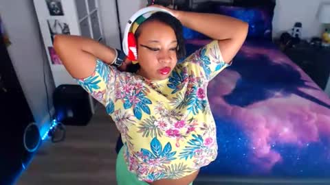 Snapshot of realgoddessdream chatting on 04/02/26, 09:23 realgoddessdream online show from 04/02/26, 09:23