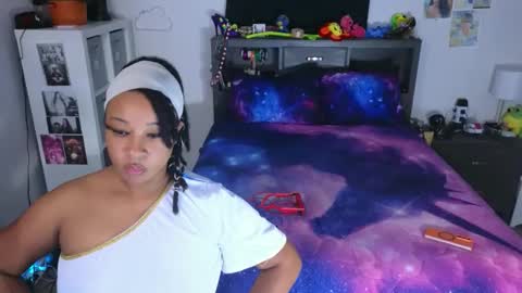 Snapshot of realgoddessdream chatting on 04/08/26, 10:54 realgoddessdream online show from 04/08/26, 10:54