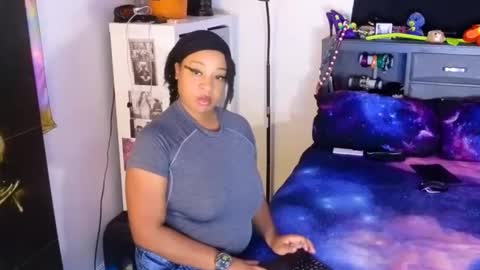 Snapshot of realgoddessdream chatting on 04/19/26, 05:12 realgoddessdream online show from 04/19/26, 05:12