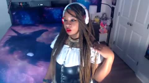 Snapshot of realgoddessdream chatting on 05/06/26, 05:46 realgoddessdream online show from 05/06/26, 05:46