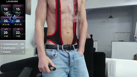 Snapshot of reallyman7 chatting on 12/27/24, 08:13 Ask me online show from 12/27/24, 08:13