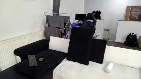 Snapshot of reallyman7 chatting on 03/07/25, 01:09 Ask me online show from 03/07/25, 01:09