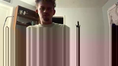 Snapshot of reasontoplay chatting on 10/24/25, 10:11 reasontoplay online show from 10/24/25, 10:11