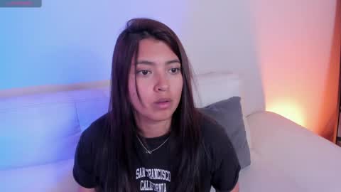 Rebeca online show from 11/18/25, 02:54