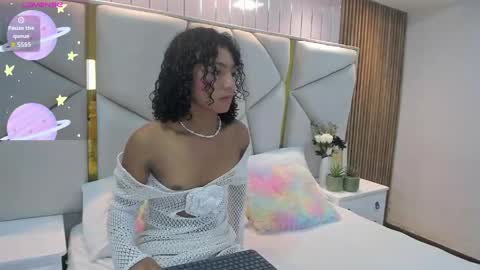 Rebeca online show from 05/17/26, 11:39