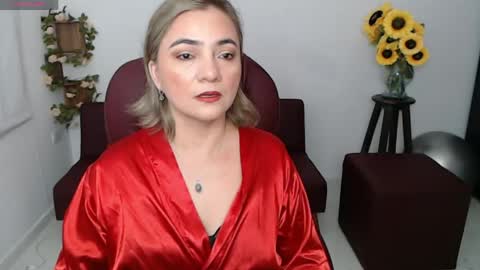 REBECA online show from 05/10/26, 12:10