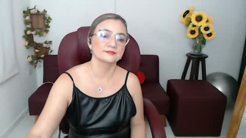REBECA online show from 05/13/26, 01:30