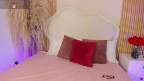 Snapshot of rebeca_taylor_ chatting on 03/31/26, 03:30 rebeca_taylor_ online show from 03/31/26, 03:30