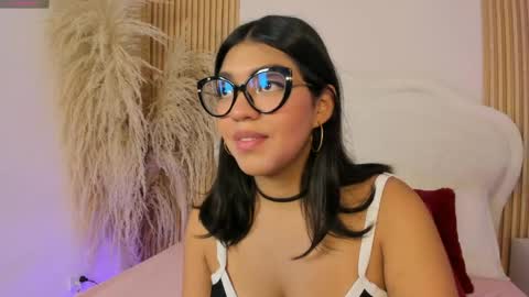 Snapshot of rebeca_taylor_ chatting on 05/30/26, 04:31 rebeca_taylor_ online show from 05/30/26, 04:31