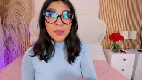rebeca_taylor_ online show from 06/19/26, 04:17