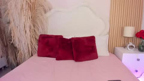 rebeca_taylor_ online show from 07/10/26, 08:33
