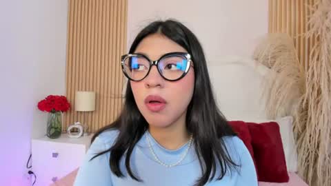 rebeca_taylor_ online show from 07/11/26, 09:05