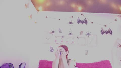 Rebeca  online show from 10/16/25, 12:39