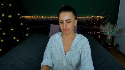 rebecca_diamonds online show from 12/30/24, 12:42