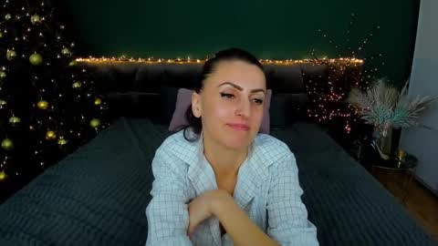 rebecca_diamonds online show from 12/30/24, 03:46