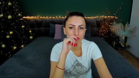 rebecca_diamonds online show from 01/12/25, 06:06