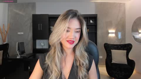 Rebe online show from 12/27/24, 03:09