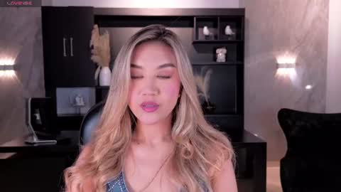 Rebe online show from 06/14/26, 06:21