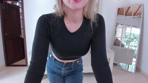 Rebe online show from 06/29/26, 06:19
