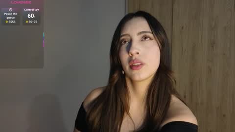 rebeccawhite_meow online show from 11/05/25, 08:36