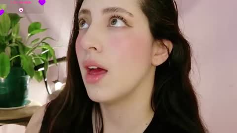 rebeccawhite_meow online show from 06/11/26, 02:11
