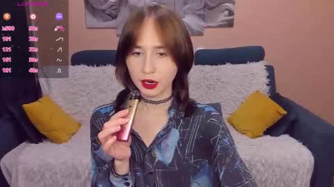 RebeccaWind online show from 09/22/25, 11:45