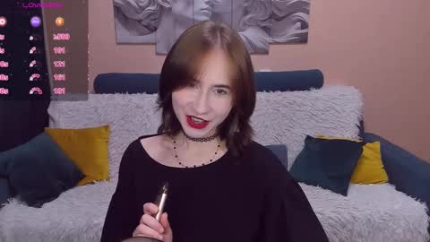 RebeccaWind online show from 10/17/25, 12:19