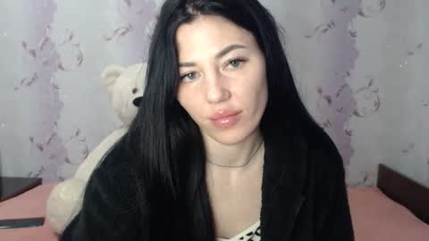 Snapshot of rebeka_08 chatting on 11/28/25, 01:03 Rebeka 08 online show from 11/28/25, 01:03