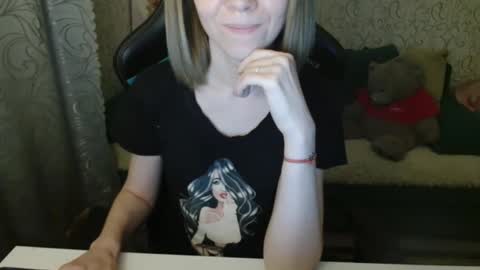 Snapshot of rebesaolset chatting on 09/29/25, 04:23 RebesaOlset online show from 09/29/25, 04:23